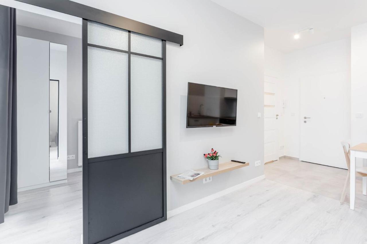 Chill Apartments Warsaw Airport Εξωτερικό φωτογραφία