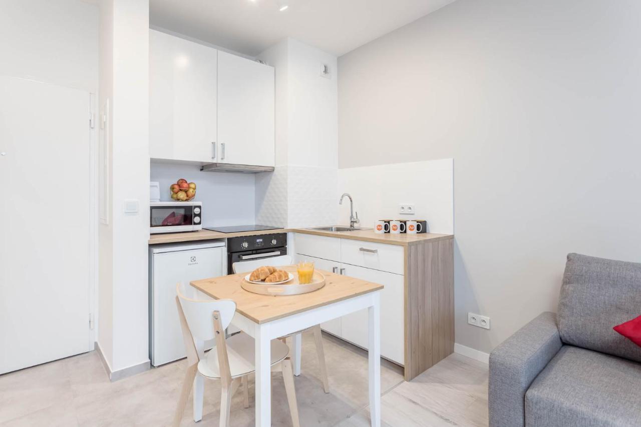Chill Apartments Warsaw Airport Εξωτερικό φωτογραφία